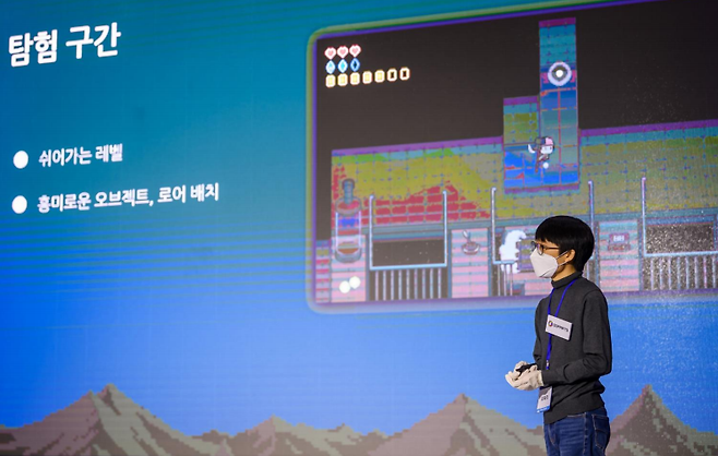 (프로스토리에 대해 설명하는 오파츠의 백종원 대표)