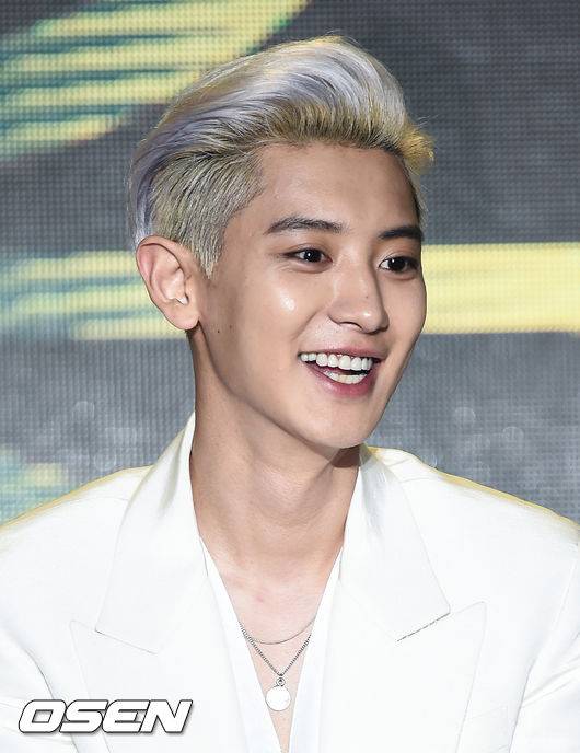 [OSEN=박준형 기자]찬열이 미소 짓고 있다./ soul1014@osen.co.kr