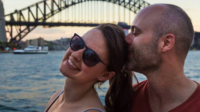 브라질에 사는 리차드와 라파엘라는 봉쇄련 기간중 12년간 결혼생활을 마치고 이혼했다