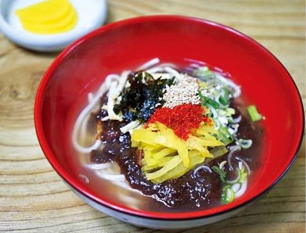 우짜~ 우동과 짜장이 만났네