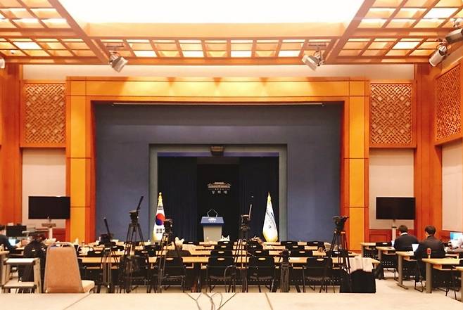 ▲ 청와대 춘추관 2층 브리핑실. 기자실은 1층에 있다. 사진=장슬기 기자