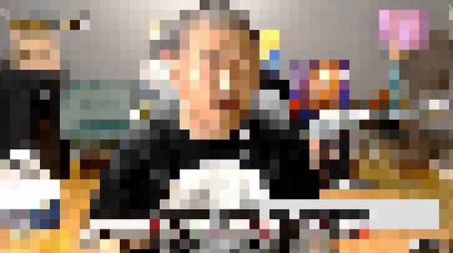 과거 부산 조폭 출신으로 알려진 팝콘TV BJ C 씨 [팝콘TV 캡처]