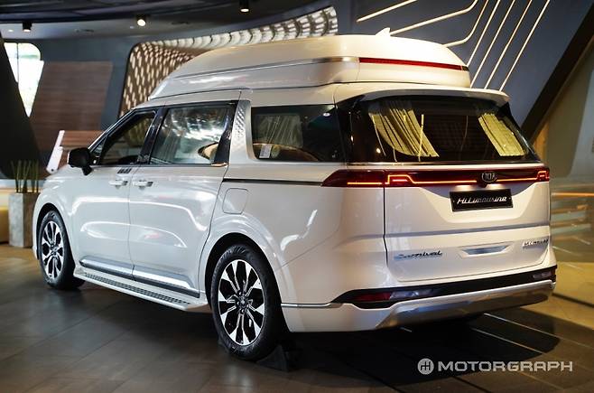 4세대 카니발 하이리무진