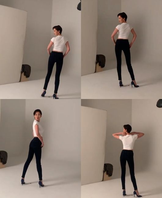 Jung Seung-min Jang Yoon-ju, Model Mom, during the tenth day, Not of the neck [SHOT!]On the 16th, today, Model and Actor Jang Yoon-ju posted a picture with a pleasant comment on Today is # Why did you call me pose # why did you call me # why?In the short video, Jang Yoon-ju is wearing a tight tight tightness and pants and is incredibly slimy incomparable body as a child childs mother.Professional her Model Force grabs the attention of fansOn the other hand, Jang Yoon-ju, who started working as a model since 1997, has grown into a world-class model representing Korea.In addition, he showed off his talent as a singer-songwriter and movie actor.In May 2015, she married fashion entrepreneur Jeong Seung-min, who was four years younger, in five months of dating. She gave birth to her daughter Lisa in January 2017 and she has a great job and family.In addition, the movie Tax Sisters (director Lee Seung-won) with Actor Moon So-ri and Kim Sun-young recently confirmed its release in January next year.[Photo] Capture Jang Yoon-ju
