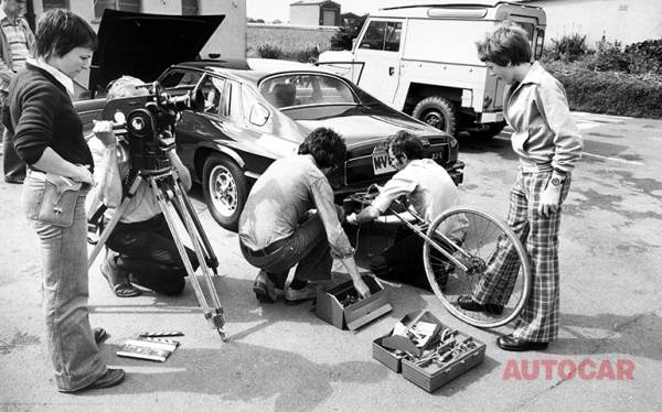 계측용 5번째 바퀴는&nbsp;1980년대에 디지털 기어에&nbsp;자리를 내주었다