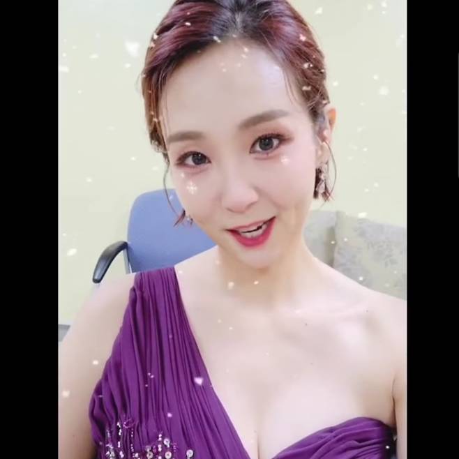 오정연, 보라색 드레스입고 여신美 뿜뿜 '완벽 몸매' 눈길