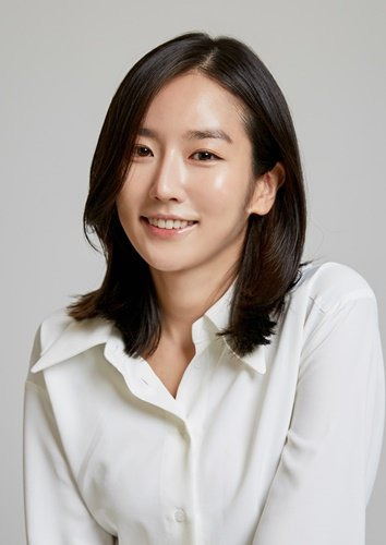 안미나