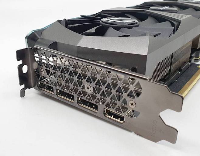 4K, 8K급 초고해상도 영상을 지원하는 출력 인터페이스