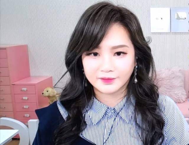 유튜브 채널 이지영 오피셜 영상 캡처