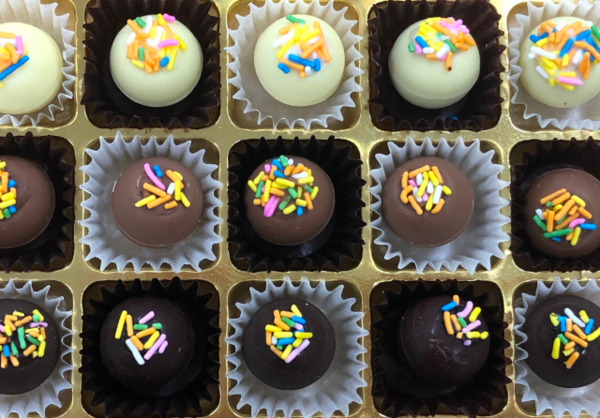 식용곤충 분말을 첨가한 다크초콜릿. /전남농업기술원 제공