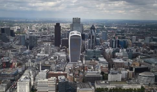 영국 금융의 중심지인 런던시티 전경. /AP 연합뉴스