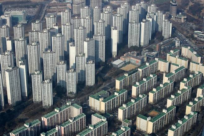서울시내 주택단지를 내려다본 전경 [사진=뉴시스]