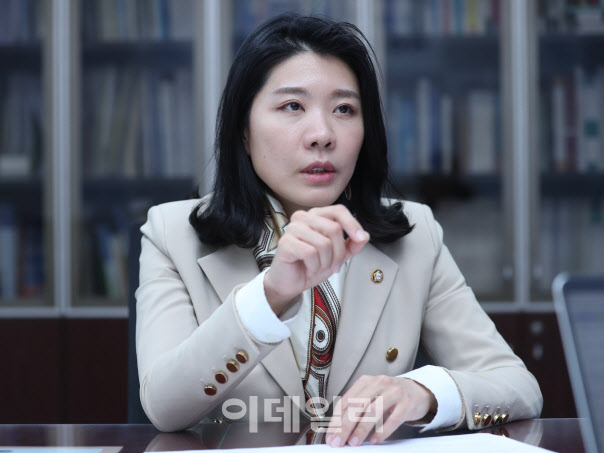 신현영 더불어민주당 의원. (사진=노진환 기자)
