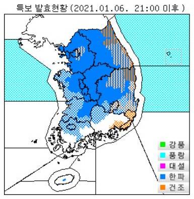 6일 오전 11시 기준 임실, 무주, 진안, 장수에 한파경보가, 나머지 지역엔 한파주의보가 내려 전북 전역에 한파특보가 발효 중이다. 기상청 홈페이지 캡처