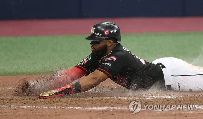 한신 구단과 계약한 로하스 [연합뉴스 자료사진]