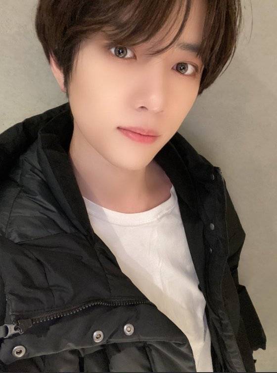 투모로우바이투게더