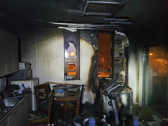 [충북도 소방본부 제공. 재판매 및 DB 금지]