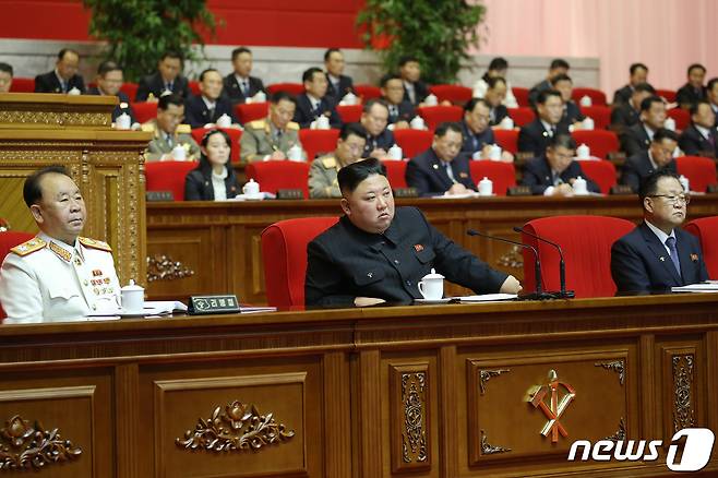 (평양 노동신문=뉴스1) = 북한 노동당 기관지 노동신문은 10일 제8차 당 대회 5일 차 회의가 전날 열렸다고 전했다. [국내에서만 사용가능. 재배포 금지. DB 금지. For Use Only in the Republic of Korea. Redistribution Prohibited] rodongphoto@news1.kr