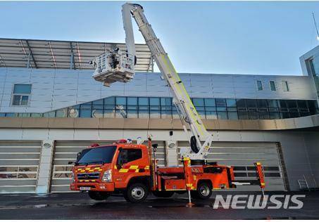 [세종=뉴시스]세종소방본부가 도입하는 다목적소형사다리차.2020.01.10.(사진=세종시)