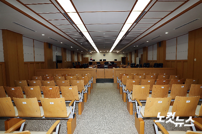 제주지방법원 201호 법정. 고상현 기자