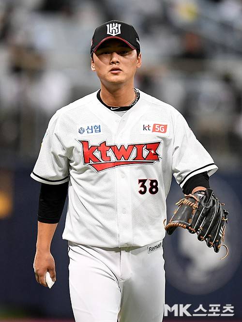 한국프로야구선수협회가 투수 주권의 신청에 따라 9년 만에 소집되는 프로야구 연봉조정위원회에 대해 KBO의 중립적인 구성을 촉구했다. 사진=MK스포츠DB