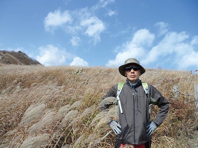 간월재 억새평원에서 억새처럼 유순하게 살아야겠다는 다짐을 했다.