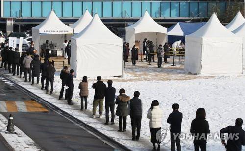 코로나19 검사 [연합뉴스 자료사진]