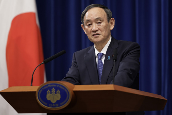 Japan's Prime Minister Yoshihide Suga speaks during a news conference at the prime minister's residence in Tokyo last week. [AP/YONHAP]