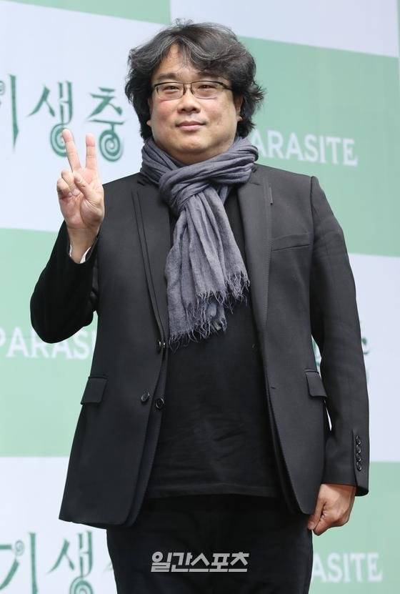 봉준호 감독