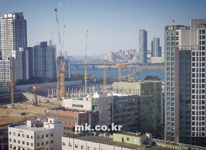 반포동 재건축 아파트 모습 [사진 = 강영국 기자]