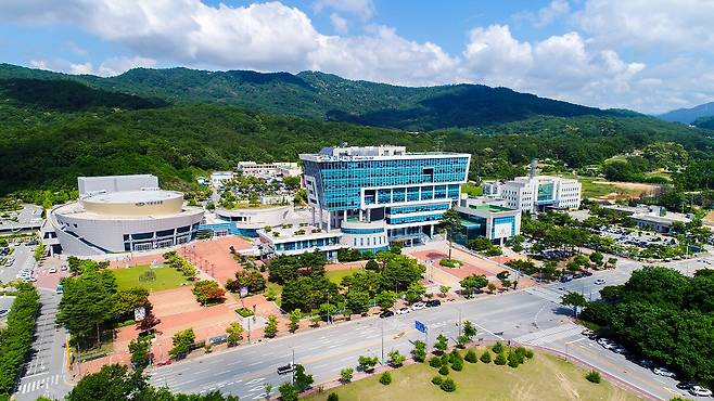 이천시(시장 엄태준)는 임금님표 이천한우 고기능성 한우고기 생산을 위해 2018년 4월부터 추진해 온 오메가369생균제 특허출원 신청이 확정됐다고 15일 밝혔다. / 사진제공=이천시