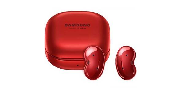 지난해 출시된 갤럭시 버즈 라이브.