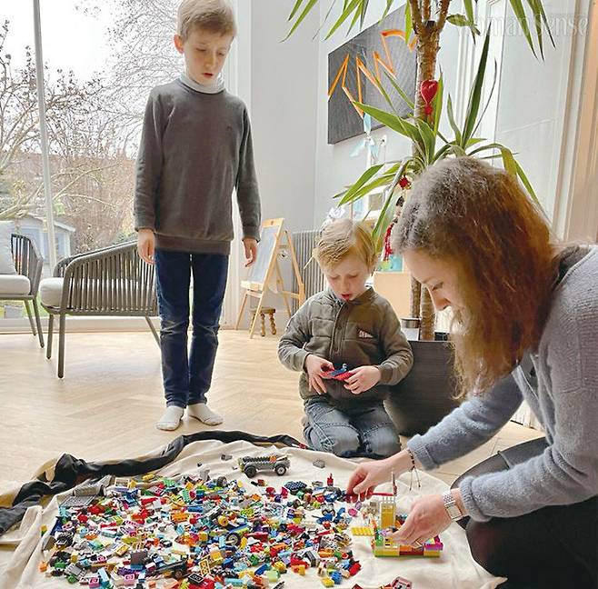 엄마와 아이들.