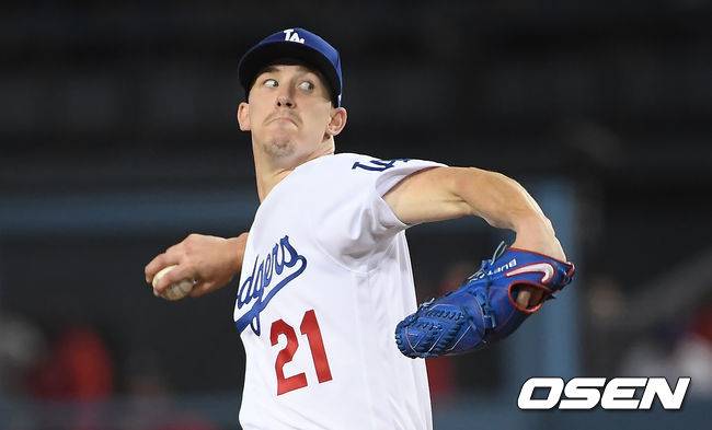 [OSEN=LA(미국 캘리포니아주),박준형 기자] 다저스 선발투수 뷸러가 역투하고 있다. / soul1014@osen.co.kr