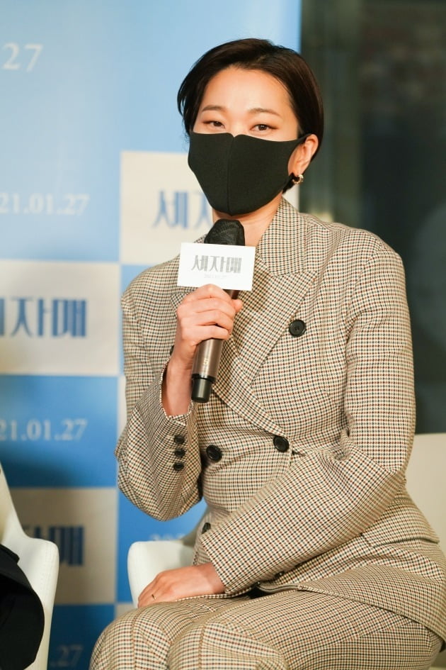 모델 겸 배우 장윤주가 18일 열린 영화 '세자매' 스크린 기자간담회에 참석했다.  /사진제공=리틀빅픽처스