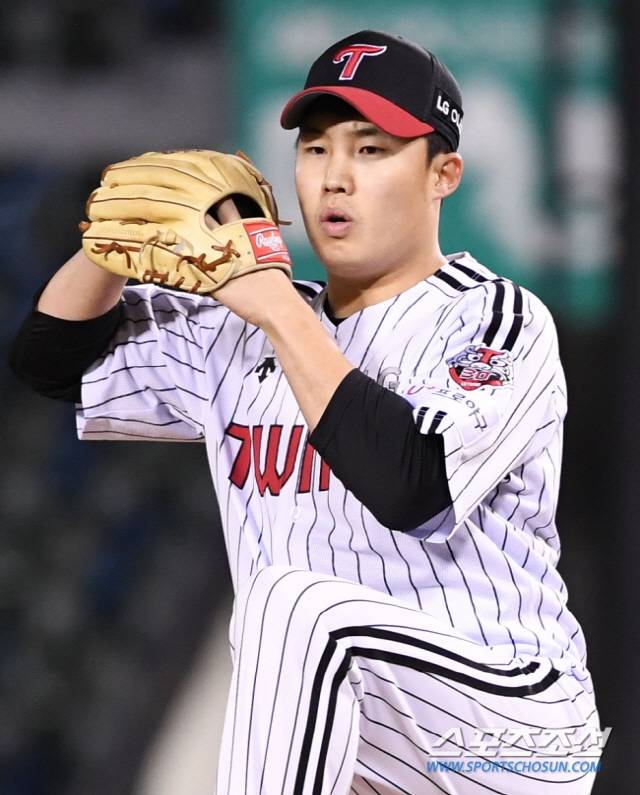 지난해 커리어 하이를 보낸 LG 트윈스 임찬규는 이제 토종 에이스 역할을 해야 한다는 얘기가 나오고 있다. 송정헌 기자 songs@sportschosun.com