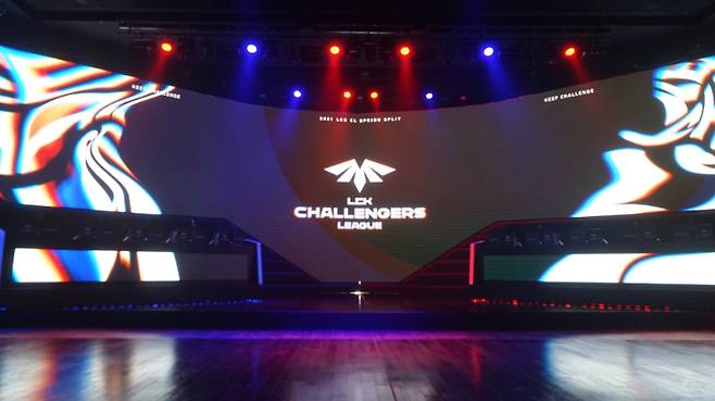 LCK 챌린저스 리그 무대 전경(사진=한국e스포츠협회 공식 SNS 발췌).
