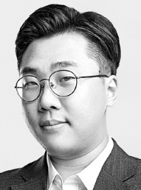 이융희 문화연구자
