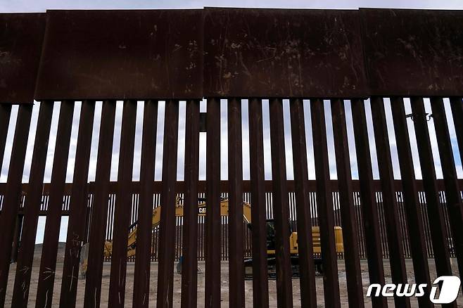 미국-멕시코 국경장벽. © AFP=뉴스1