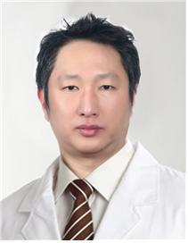 이봉기 강원대병원 심장내과 교수© 뉴스1