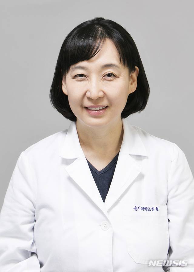 [서울=뉴시스] 노원을지대학교병원 가정의학과 권길영 교수. (사진=노원을지대병원 제공). 2021.01.21.