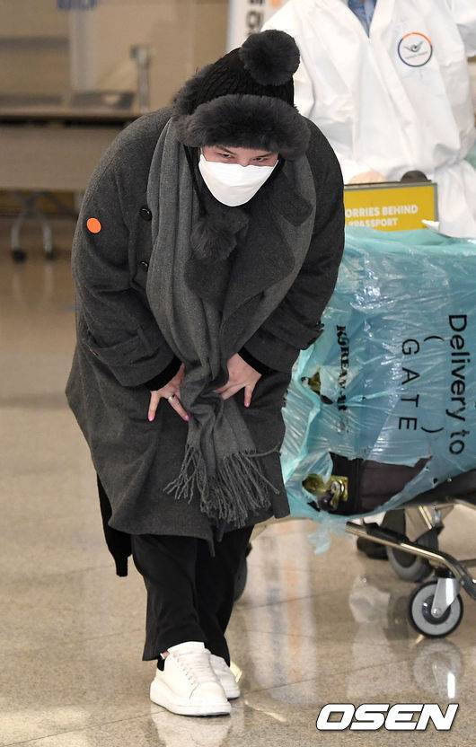 [OSEN=인천공항, 최규한 기자]에이미가 입국장으로 들어서고 있다. / dreamer@osen.co.kr