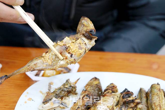 알이 꽉 찬 도루묵 구이