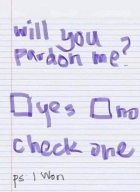 <  "날 사면해줄래?  예 아니오로 체크해줘" 추신: 내가 이겼어 > SNS에 떠도는 도널드 트럼프 전 대통령의 조롱성 가짜 편지. 데일리메일 캡처