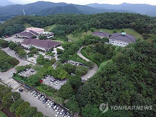 부산 영락공원 촬영 조정호 기자