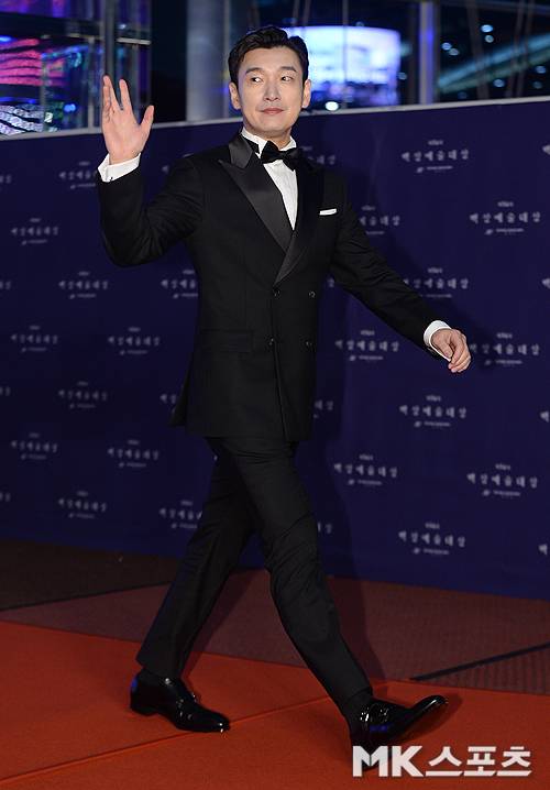 배우 조승우가 안락사를 앞둔 유기견을 입양해 훈훈함을 전했다. 사진=MK스포츠 천정환 기자