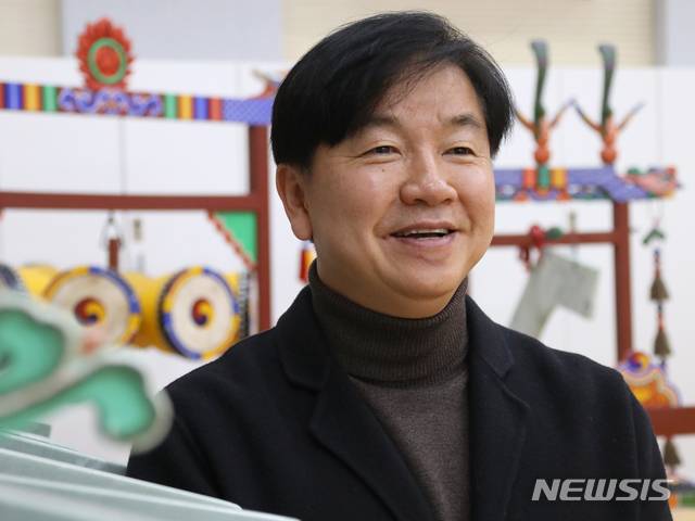 [서울=뉴시스]이상원 국립국악원 정악단 예술감독(사진=국립국악원 제공)2021.01.22 photo@newsis.com