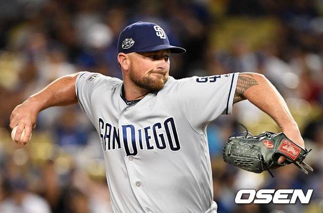[OSEN=로스앤젤레스(미 캘리포니아주), 지형준 기자]9회말 샌디에이고 예이츠가 역투하고 있다. /jpnews@osen.co.kr