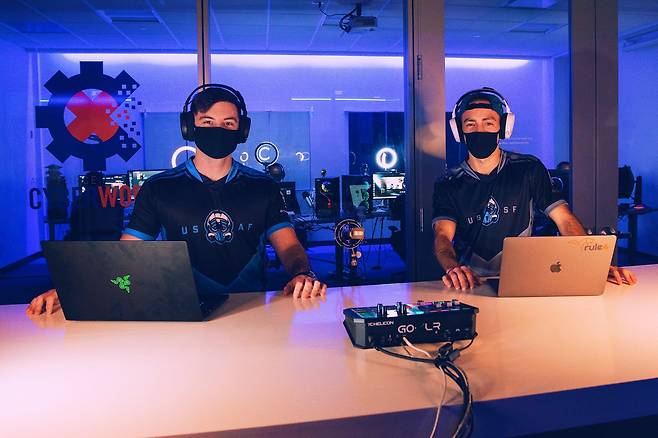 지난해 11~12월 열린 시범 온라인 게임리그에 참가한 미군들. /AFGL 페이스북