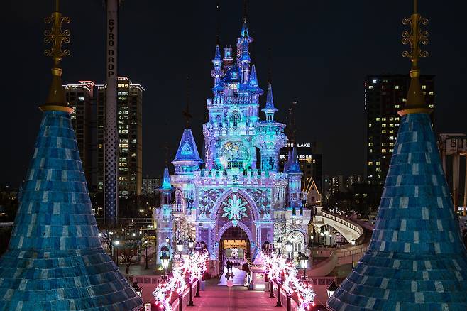 롯데월드 매직캐슬© 뉴스1